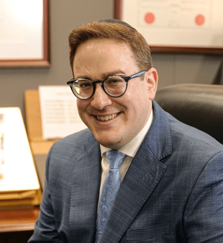 Allan Weiss — Associate at VC Lawyers Toronto